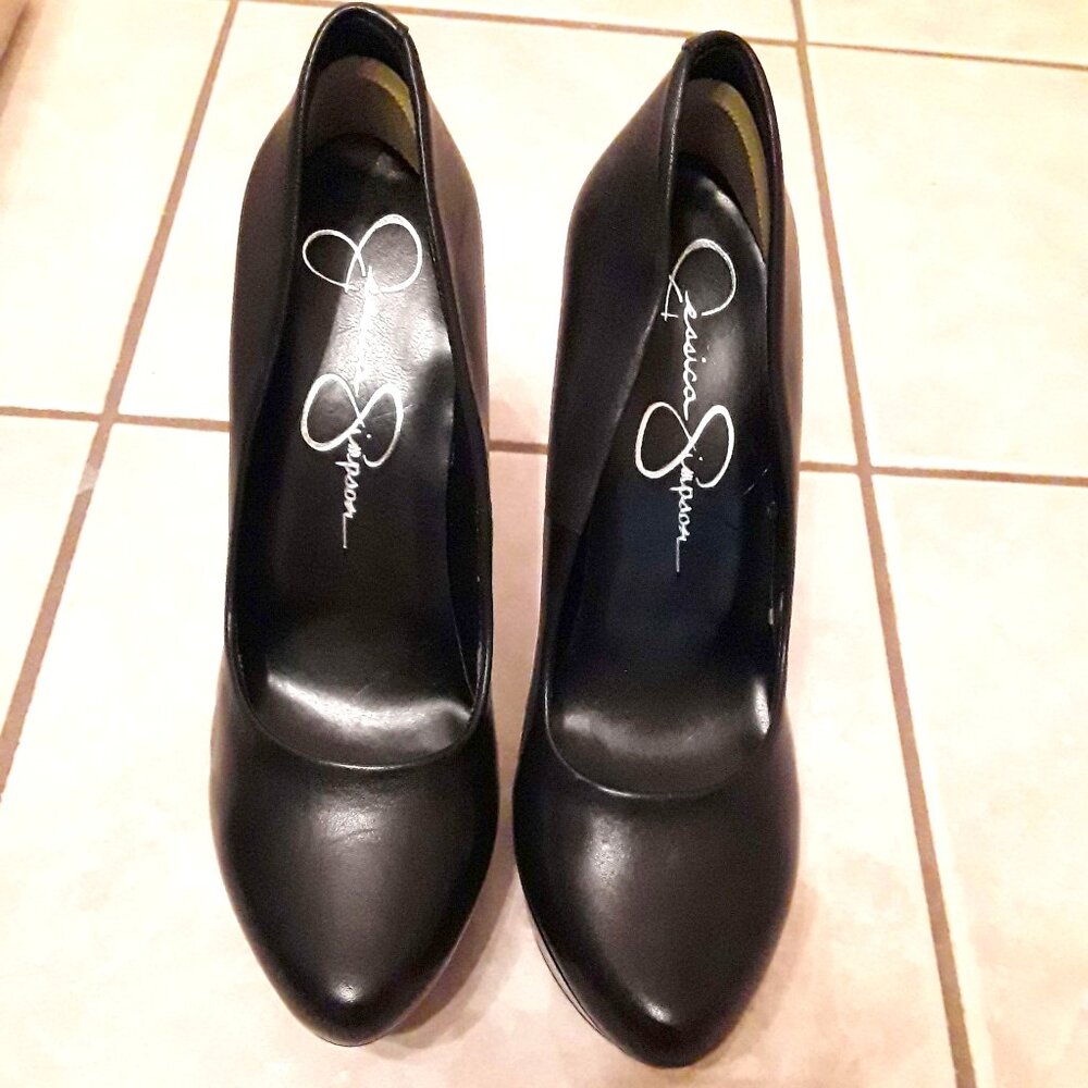Jessica Simpson 4 inch high shiny black high heel shoes, size 9M